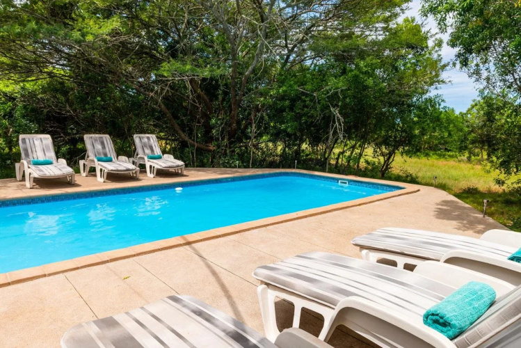 Leopard Walk Lodge