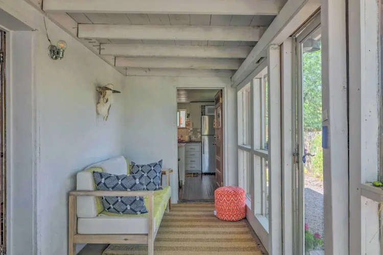 Chic Bungalow: Yard & Fire Pit ~ 2 Mi to Downtown