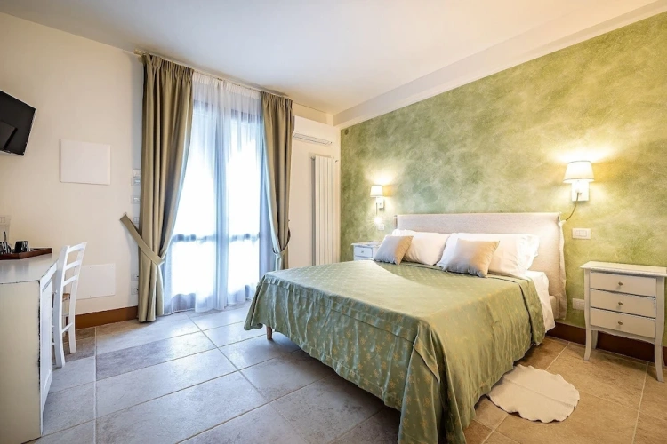 Superior Double room with view