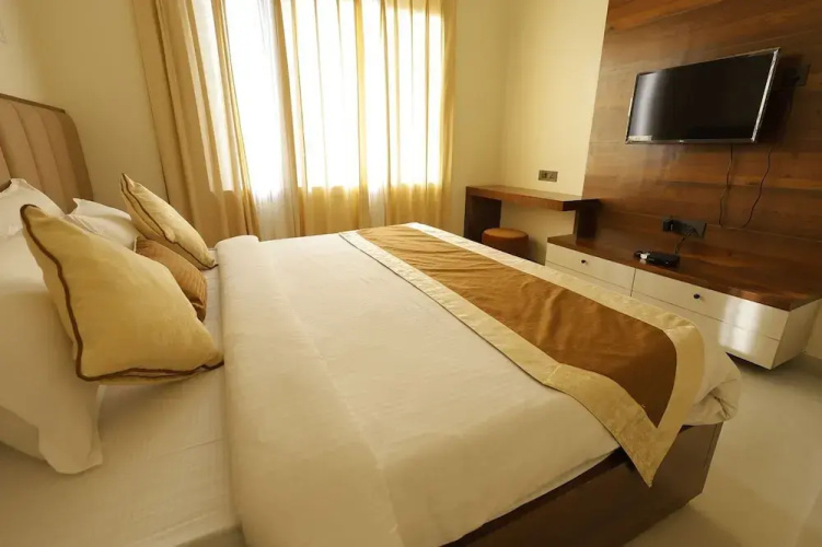 Dhanshree Resort
