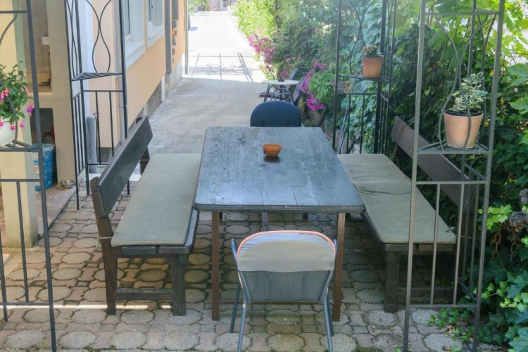 Studio with balcony and with view