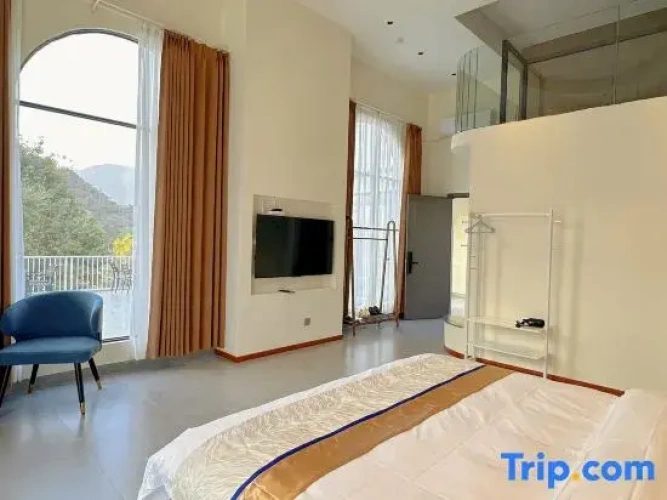 Standard Double Family room with lake view