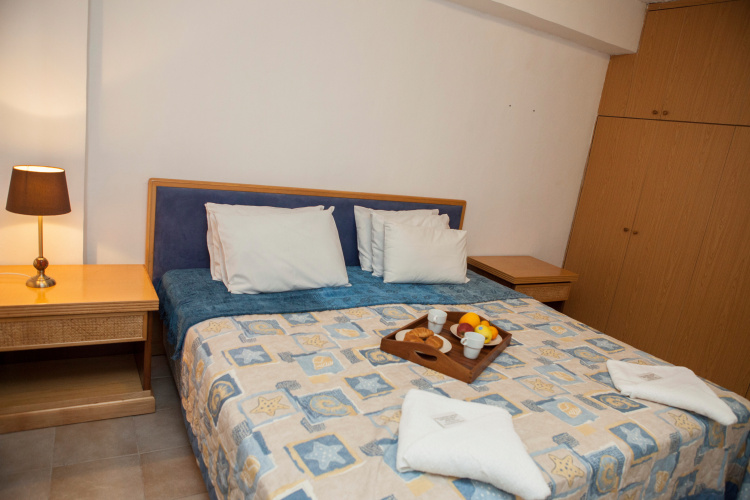 Alecos Hotel Apartments