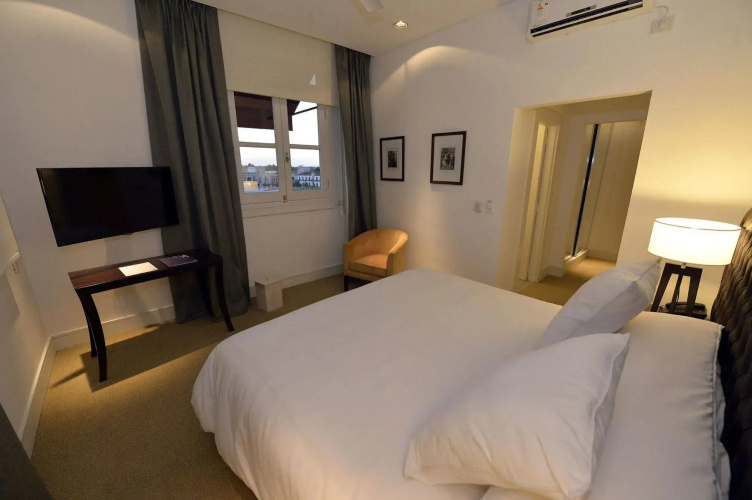 Real Hotel Lujan