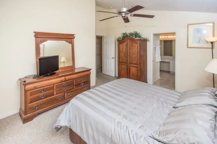 Eagle Pointe 584