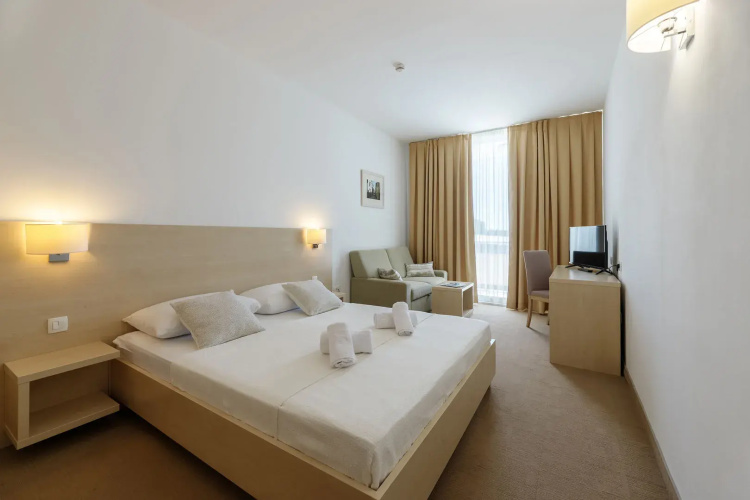 Family Hotel Adria