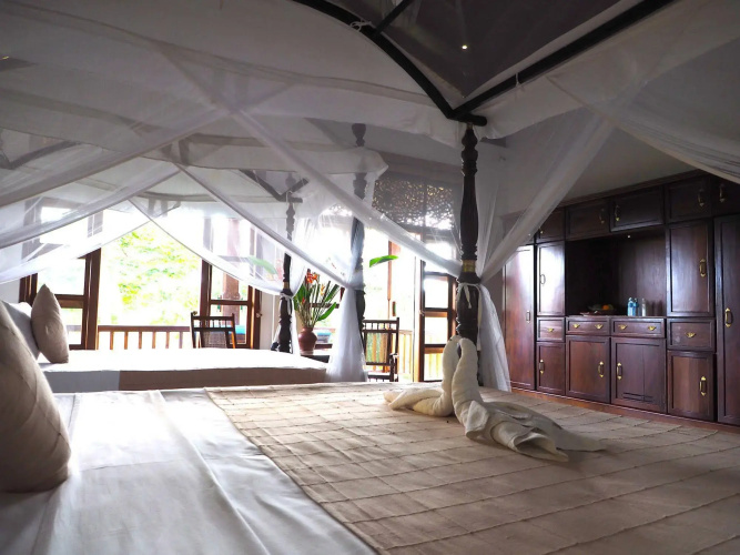 Niyagama House