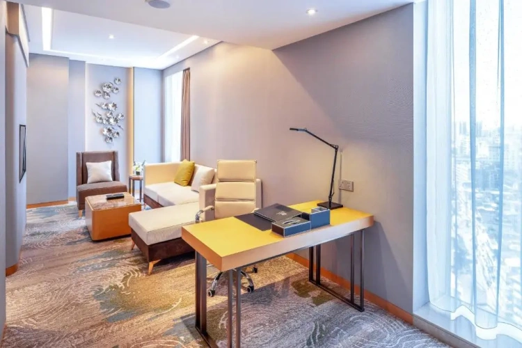 1 Bedroom Suite