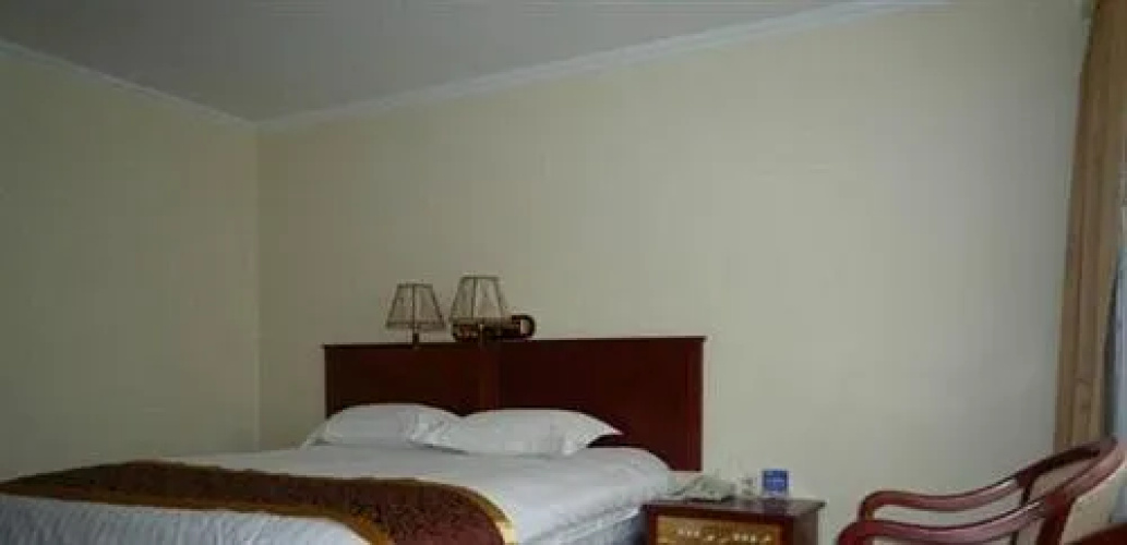 Ruiting Hotel Taidong - Qingdao