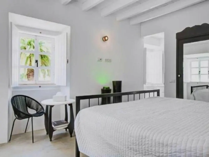 3 Bedrooms Cottage