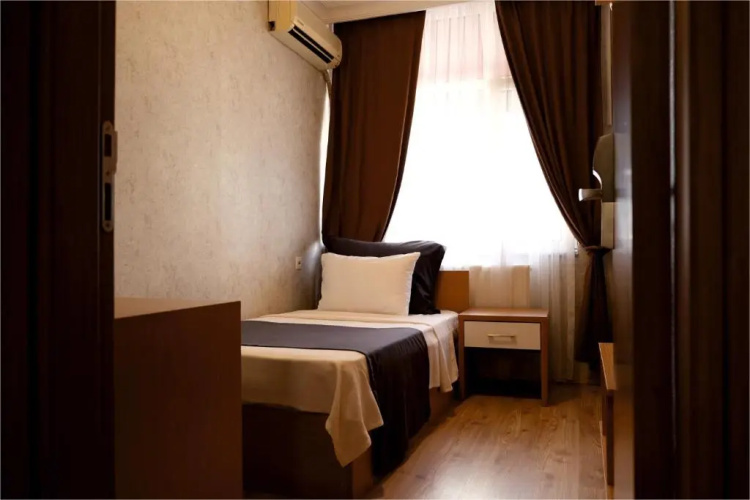 Rhisos otel