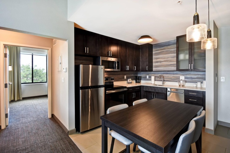 1 Bedroom Quadruple Suite
