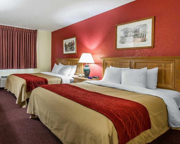 Standard Quadruple room