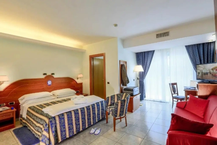 Triple room