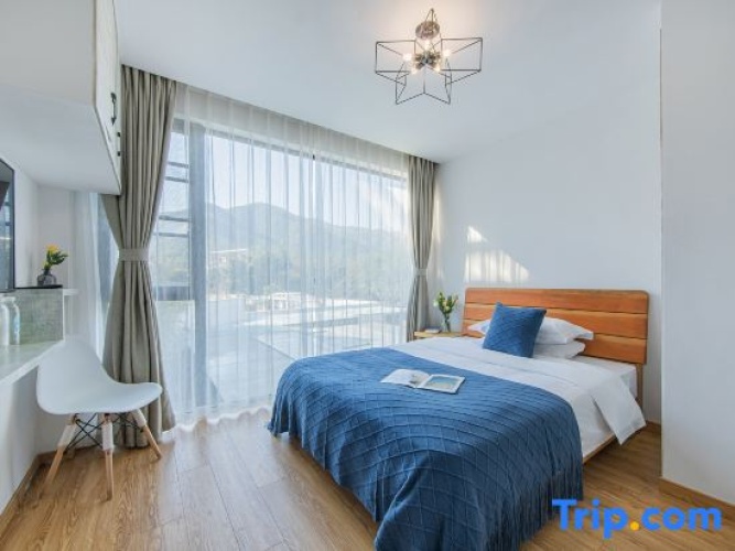 5 Bedrooms Standard room