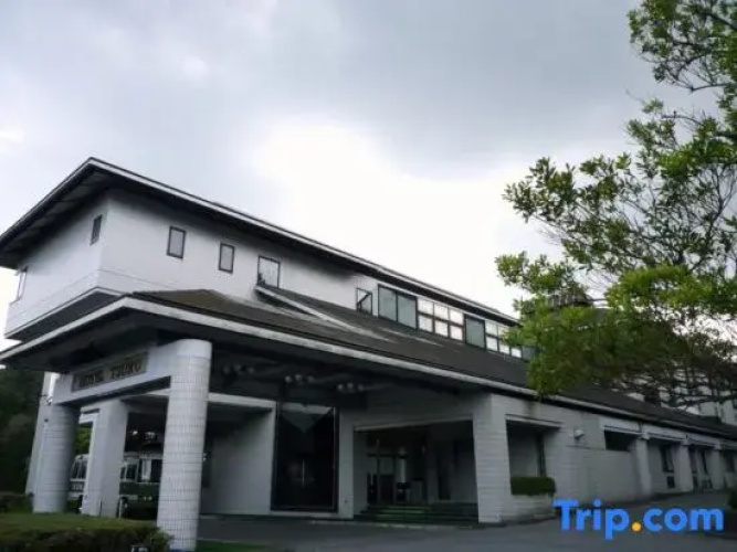 Hotel Tsuru