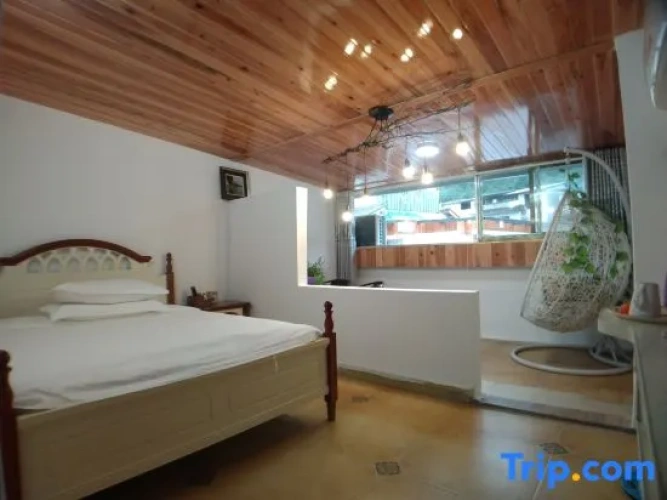 2 Bedrooms Standard Quadruple room with balcony