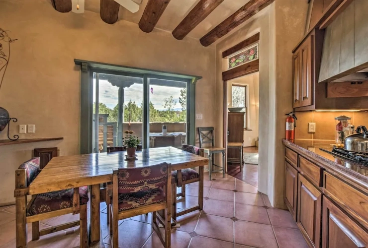 3 Bedrooms Cottage
