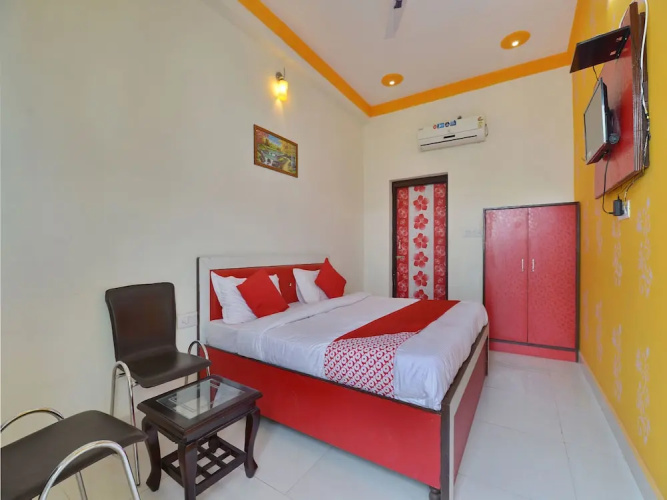 OYO 12505 Hotel MJ