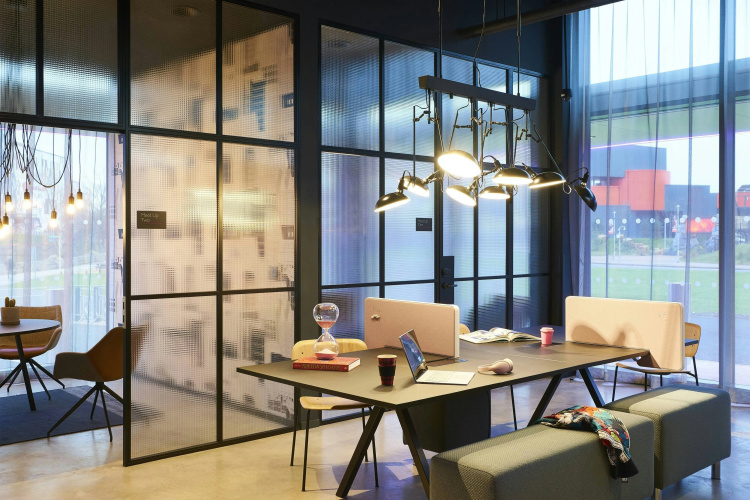 Moxy Birmingham Nec photo 15