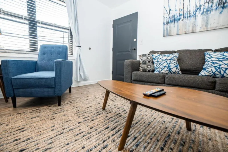 2BR 1BA Condo in North Gulch!