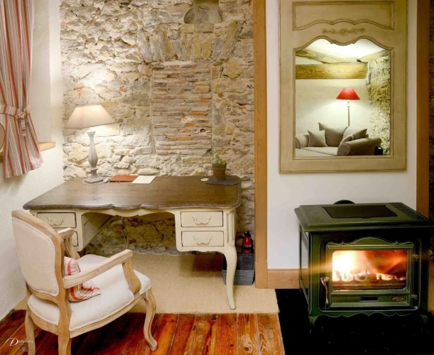 Suite with mountain view