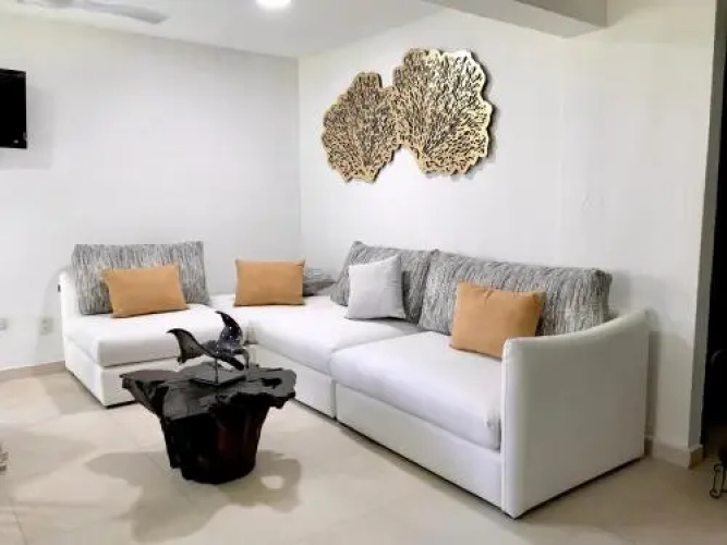Suites Marina Condo