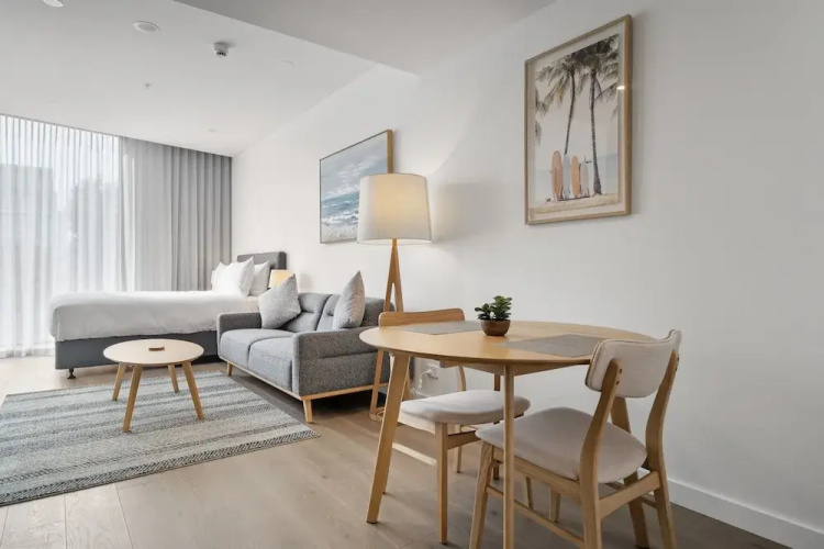 Chic Studio Stay Near Cafes and Coastline