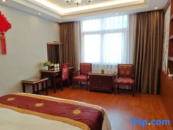 Deluxe Double Suite