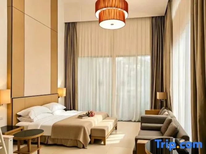 1 Bedroom Family Villa