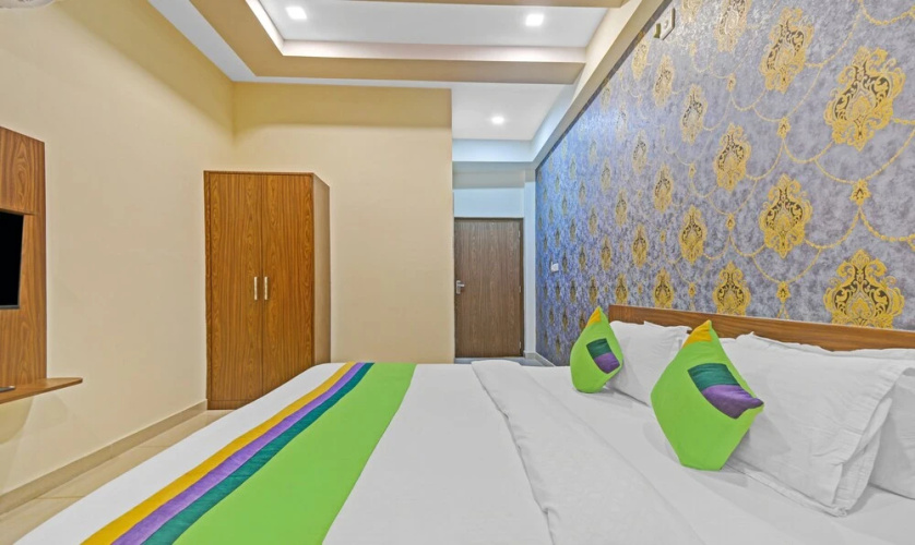 Treebo Trend Lavishka Palace