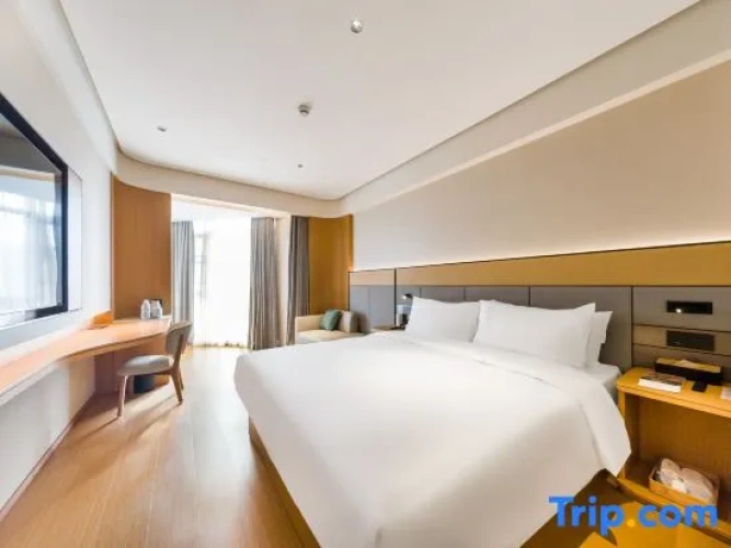 Standard Double room with view