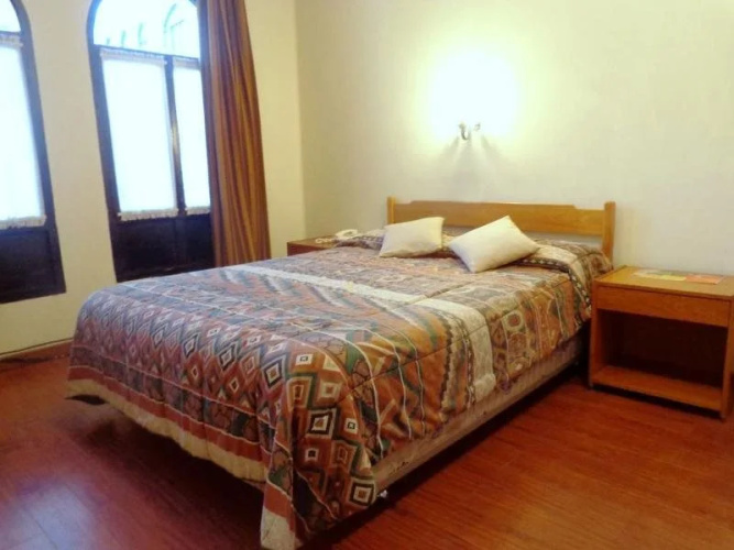 Colonial Hostal