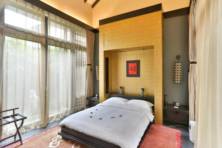 Banyan Tree Lijiang