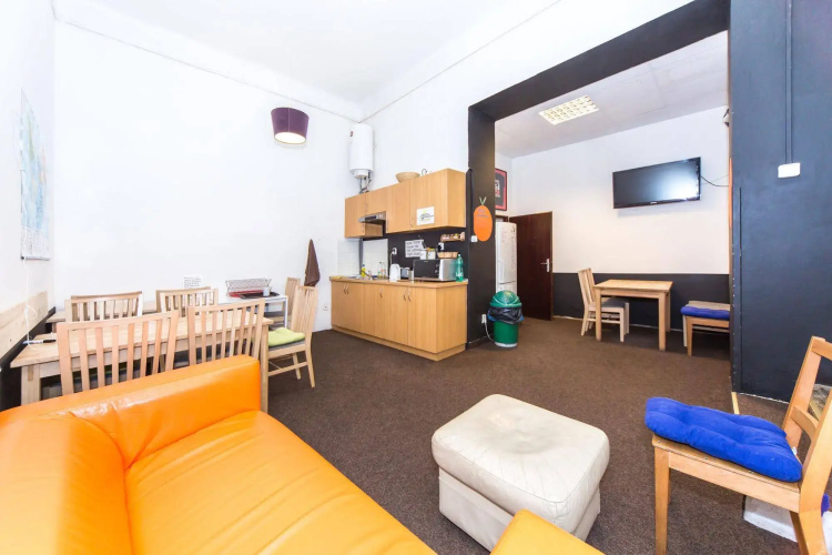 Hostel Orange
