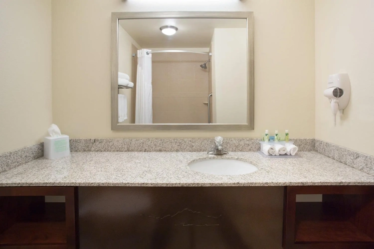 Quadruple Suite