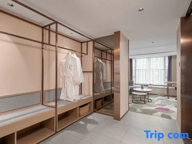 Business Double Suite