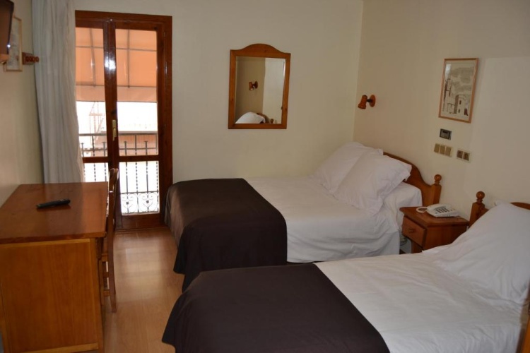 Economy Twin room