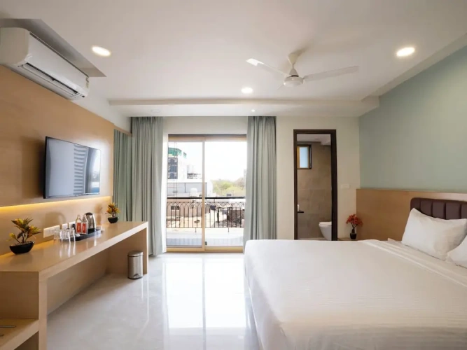 Deluxe Apartment