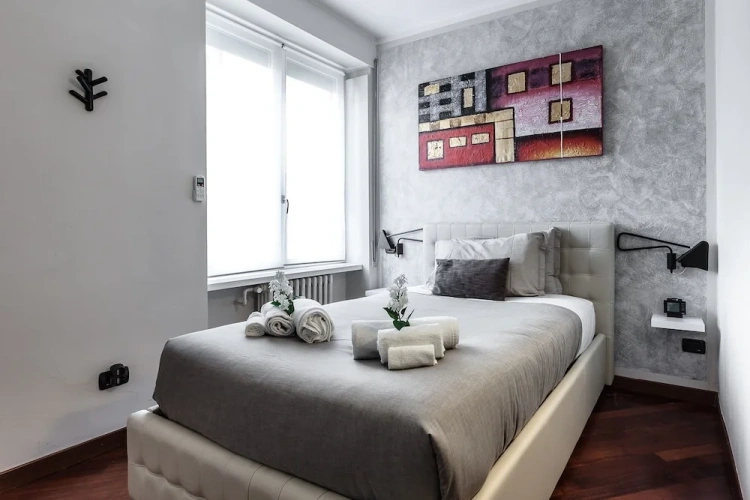 2 Bedrooms Apartment