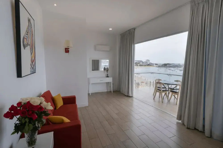 Hotel Kinova