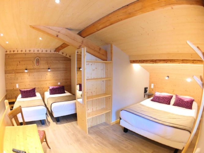 Standard Quadruple room with balcony
