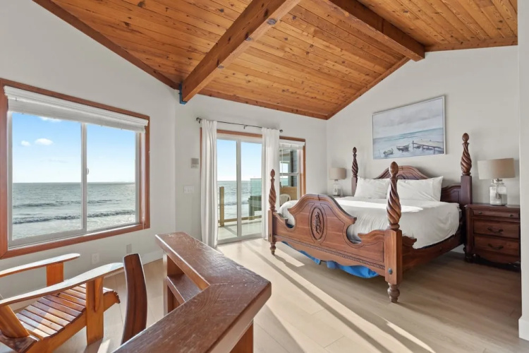 1737 S Pacific 2 Bedroom Home by Redawning