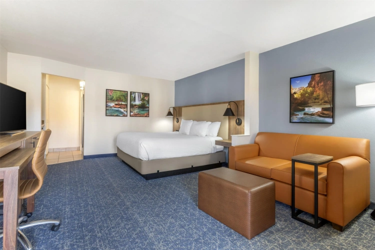 Double Suite