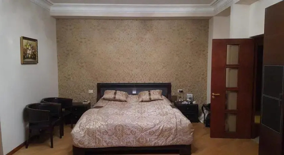 Torosyans' Guesthouse