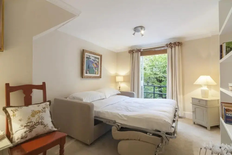Notting Hill Retreat