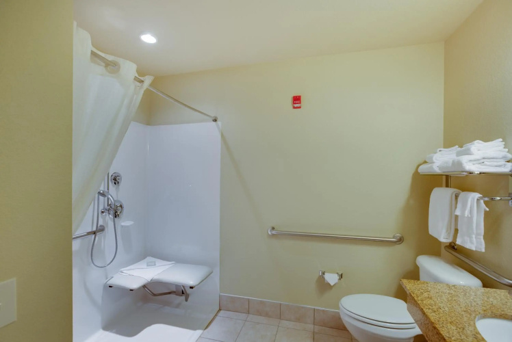 Cobblestone Inn & Suites - Durand