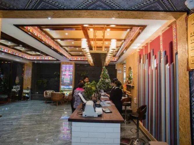 Lancang Chashan Spring Rain Hotel