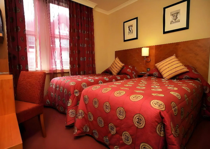 Blandford Hotel