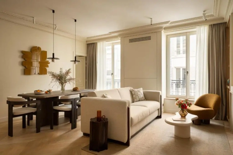 2 Bedrooms Apartment